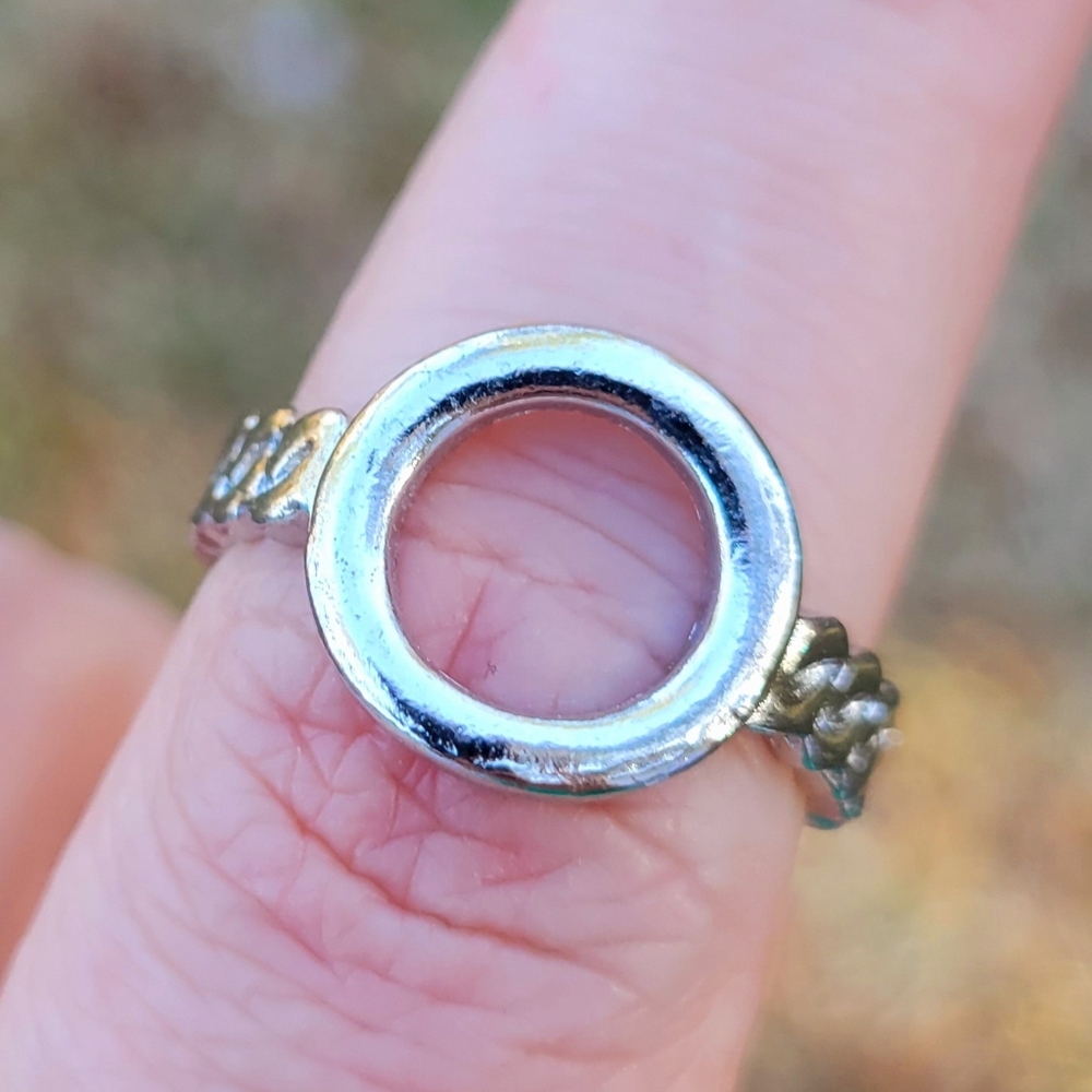 Silver Circle Metal Chain Rope Band Size  7.5